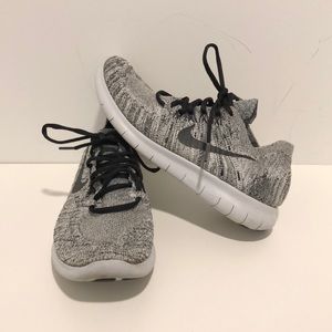 Nike Free RN Flyknit